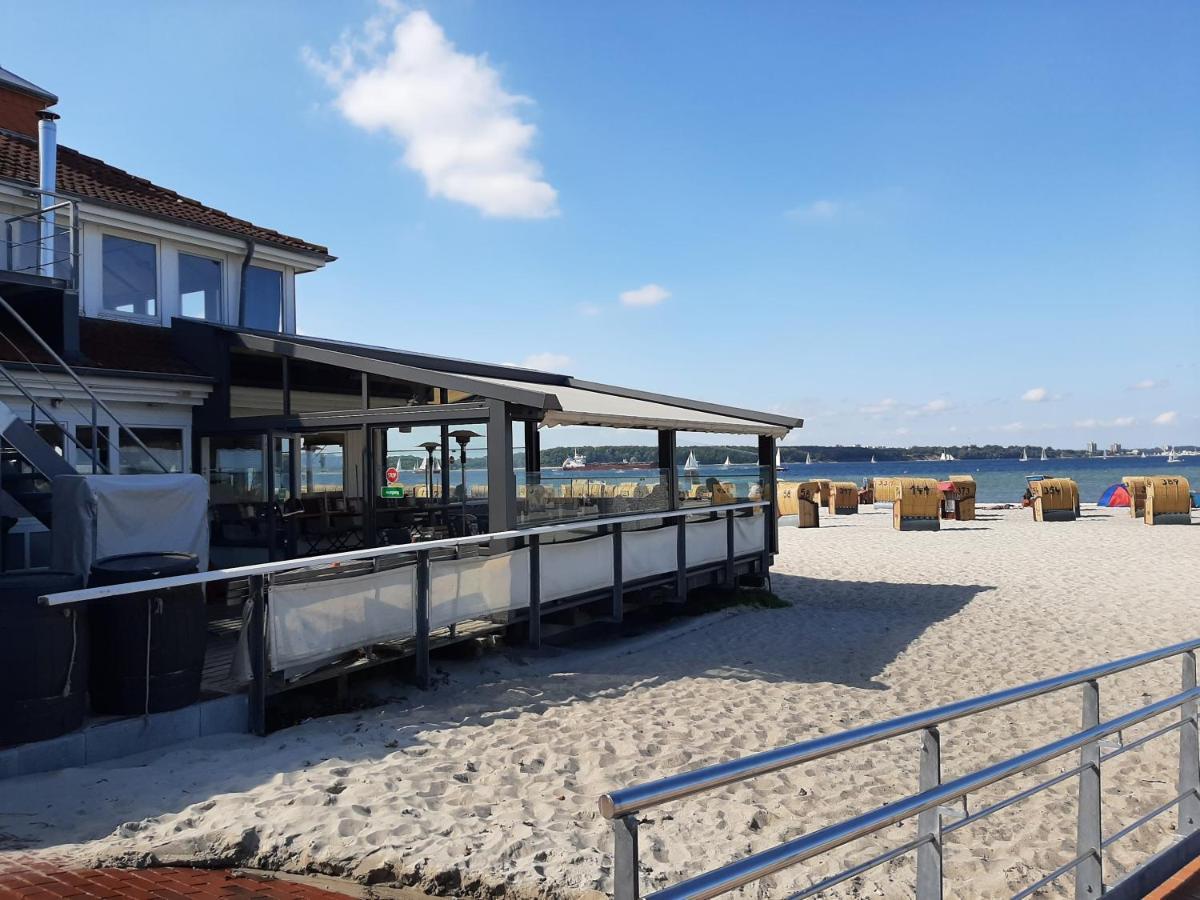 Penthouse Ferienwohnung Auszeit, Gerne Mit Hund, Wlan Inkl. Laboe Exterior foto